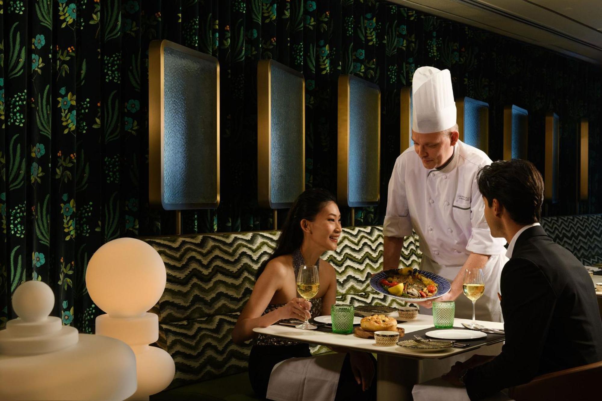 Conrad Singapore Orchard Екстериор снимка